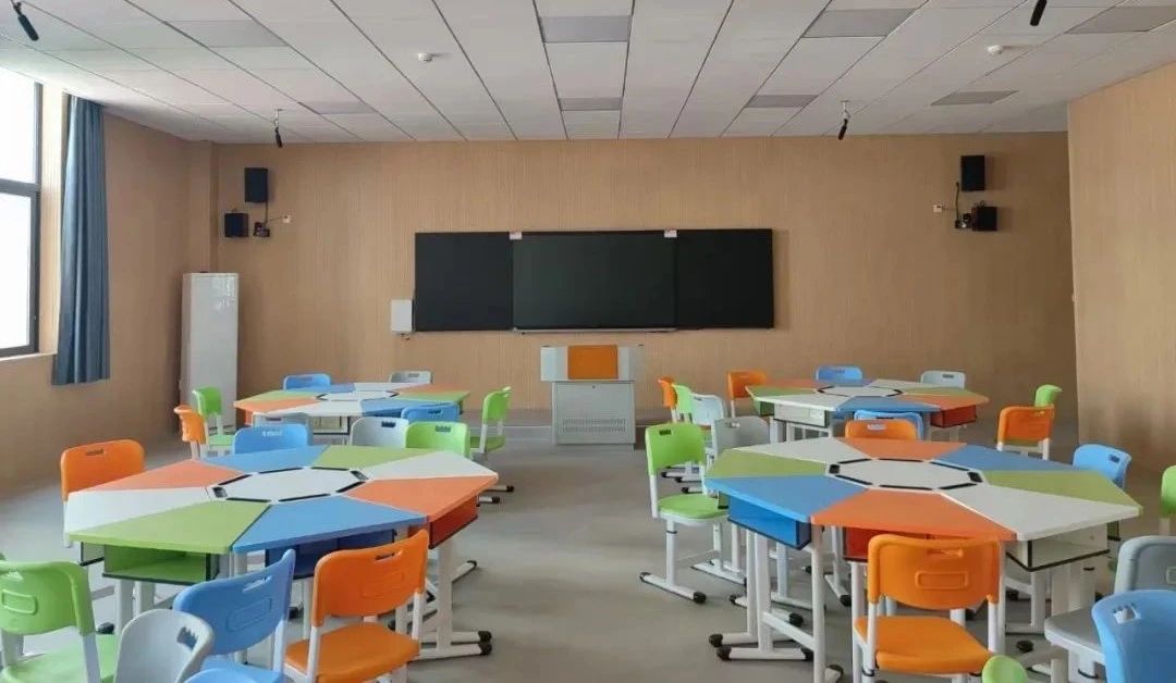 尊龙凯时人生就是搏广播系统产品工程服务武汉市某幼学！